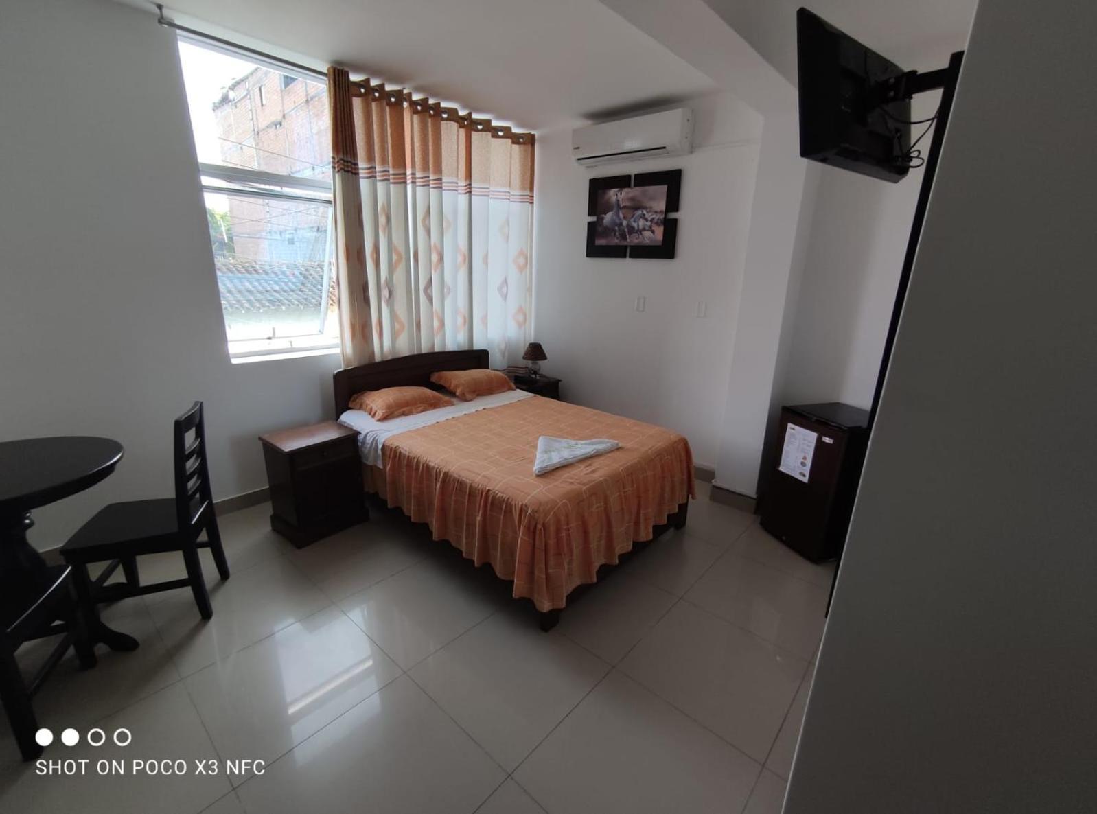 Hospedaje Renzo Tarapoto Exteriör bild