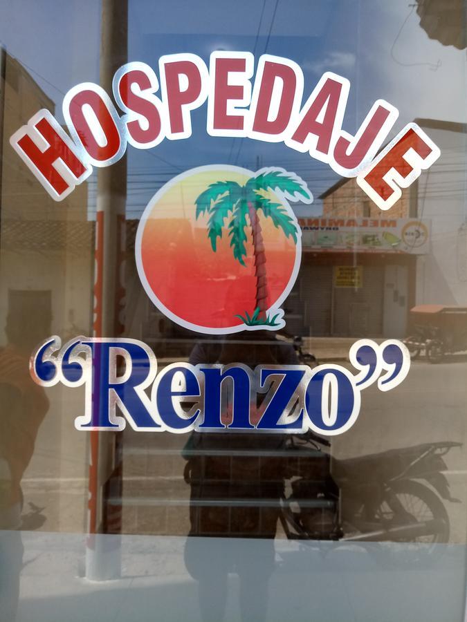 Hospedaje Renzo Tarapoto Exteriör bild